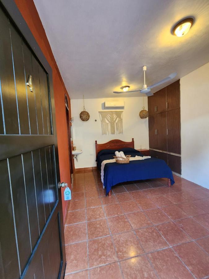 Hotel Maya Antes Navieros Bacalar Eksteriør bilde