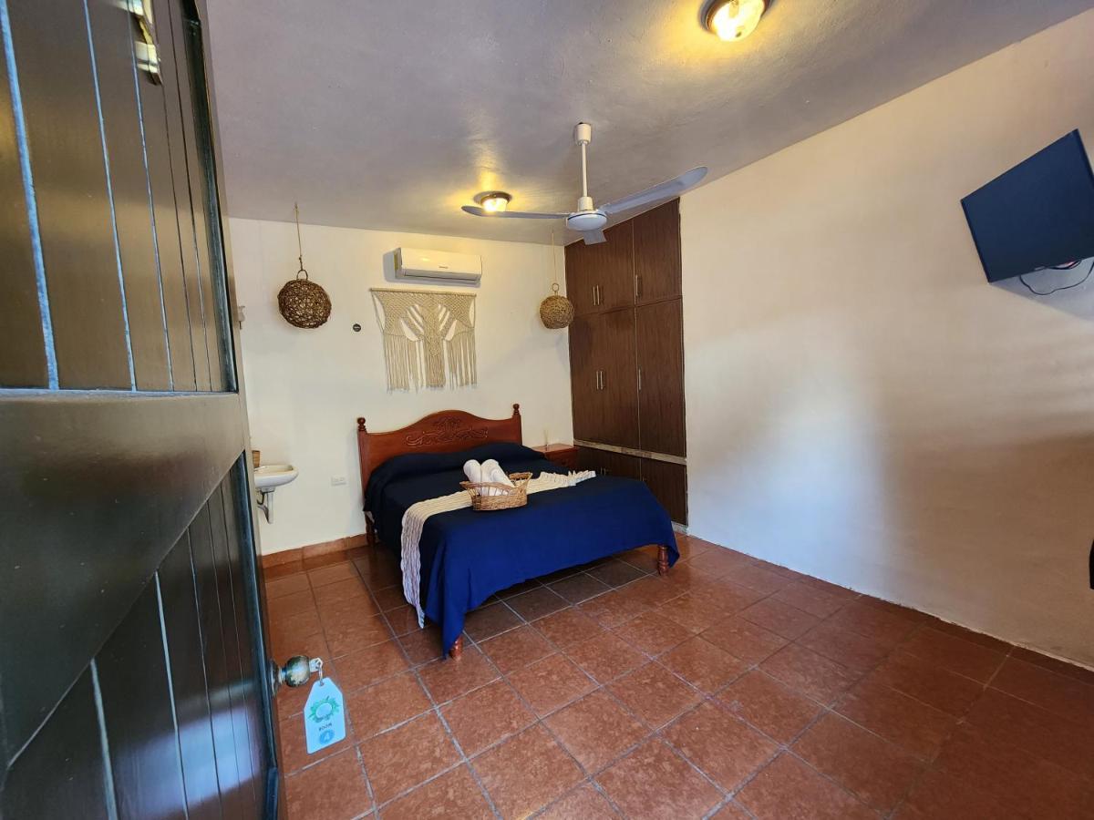 Hotel Maya Antes Navieros Bacalar Eksteriør bilde