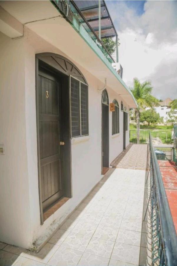 Hotel Maya Antes Navieros Bacalar Eksteriør bilde